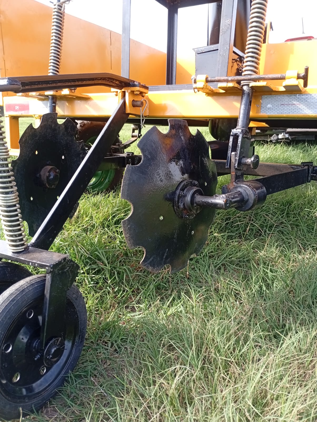 plantedeira-de-mudas-terence-6